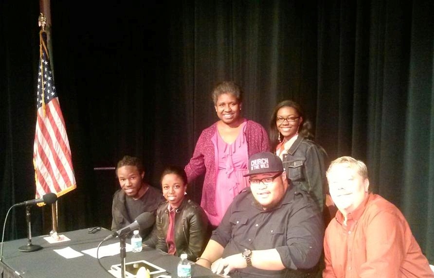 1601192_10202443396557811_759550247_n